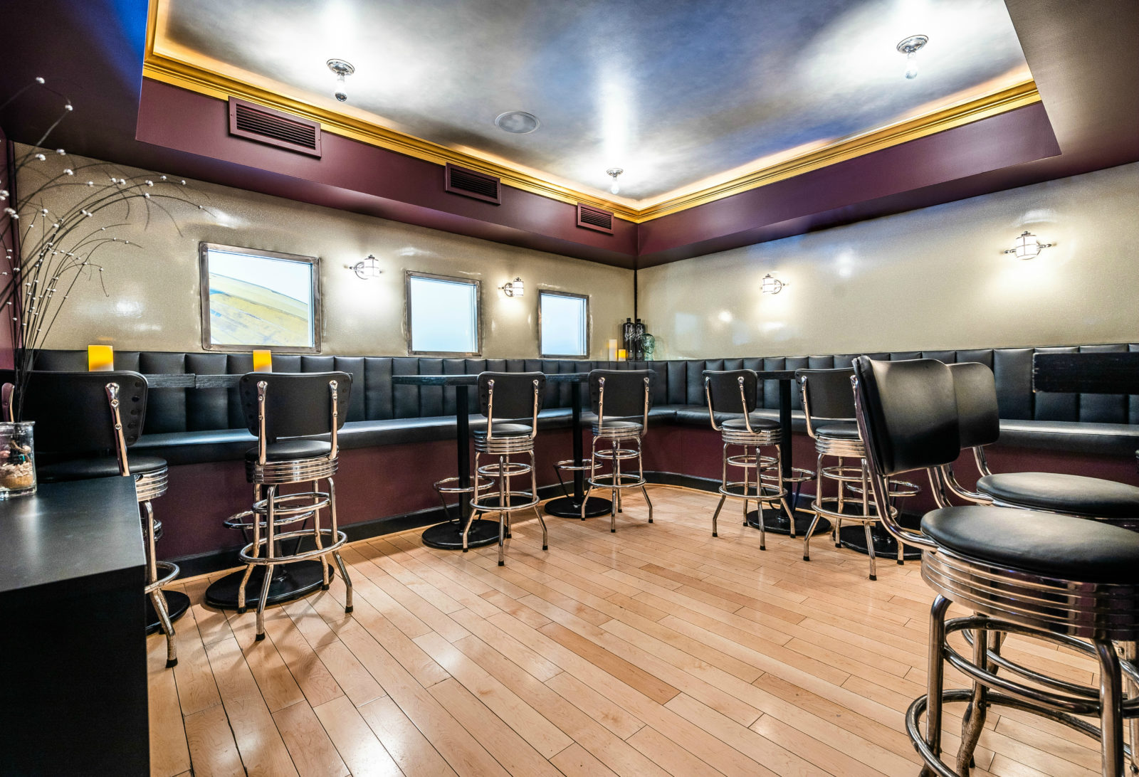 Private Dining Hank's Oyster Bar