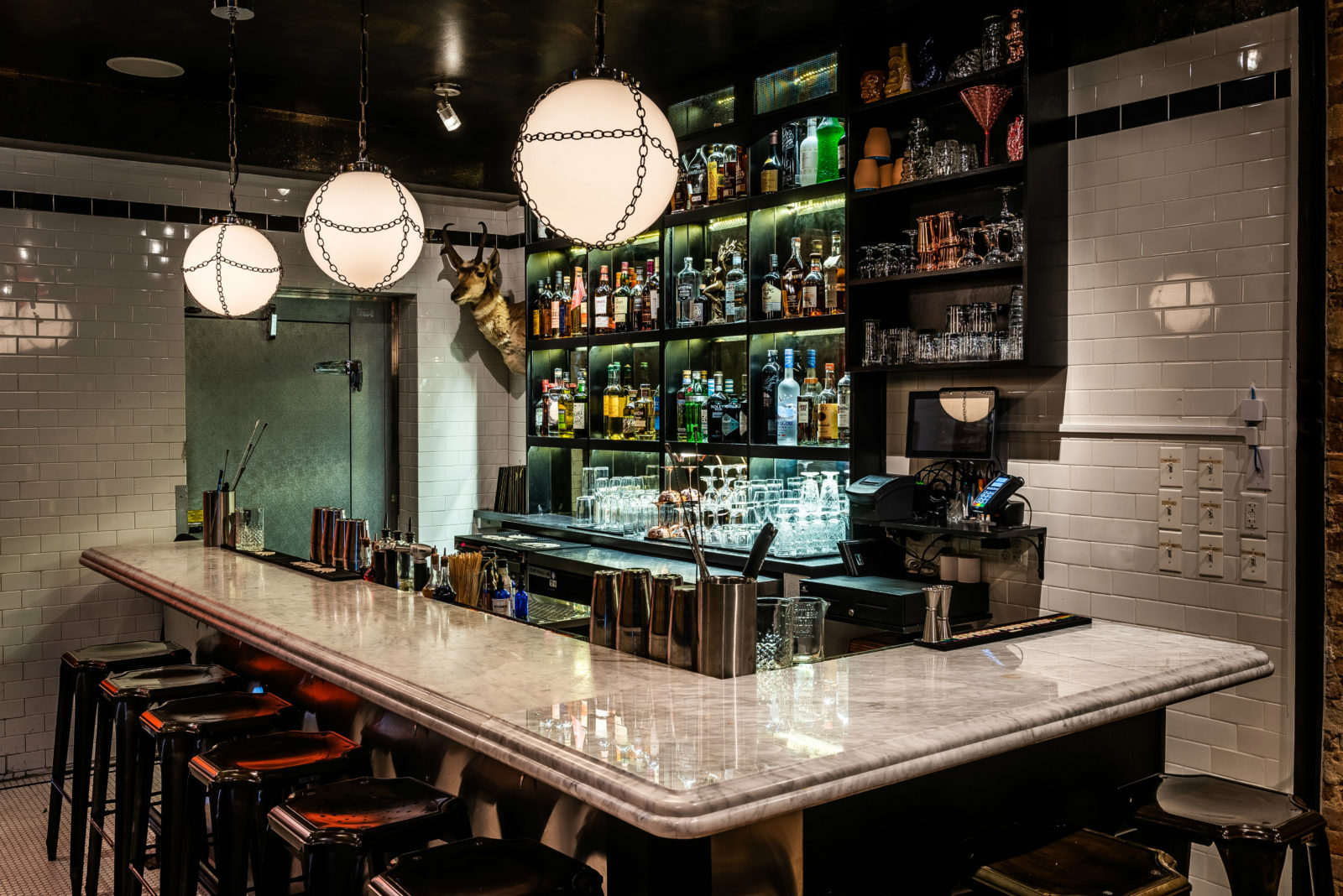 Private Dining Hank's Oyster Bar